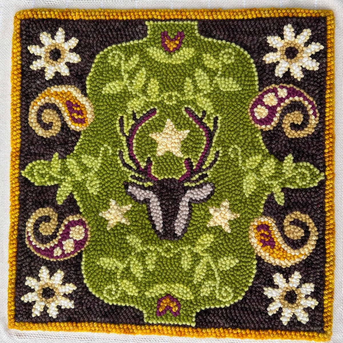 Twilight Deer Garden – Pillow or Chair Pad Traced Pattern